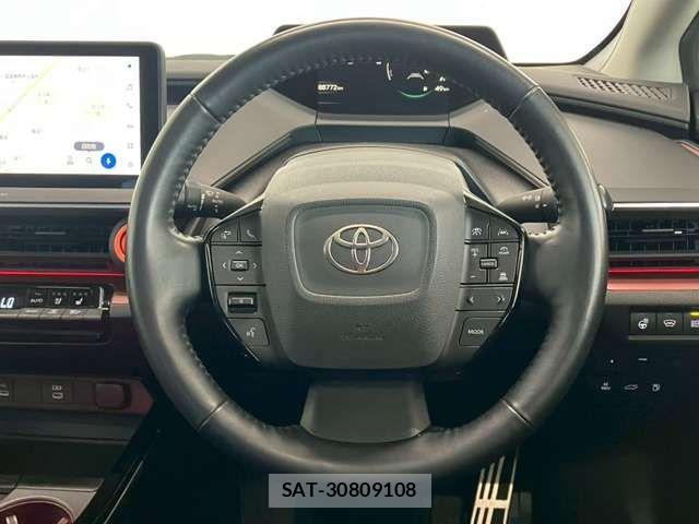Toyota PRIUS 2023-03 7329489-13