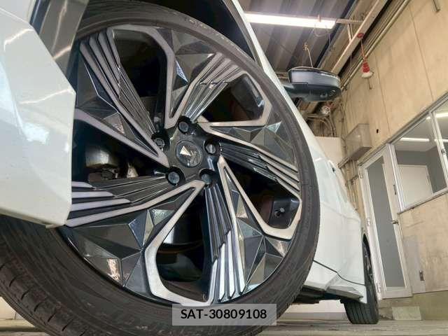Toyota PRIUS 2023-03 7329489-15