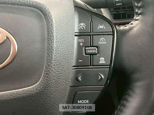 Toyota PRIUS 2023-03 7329489-7