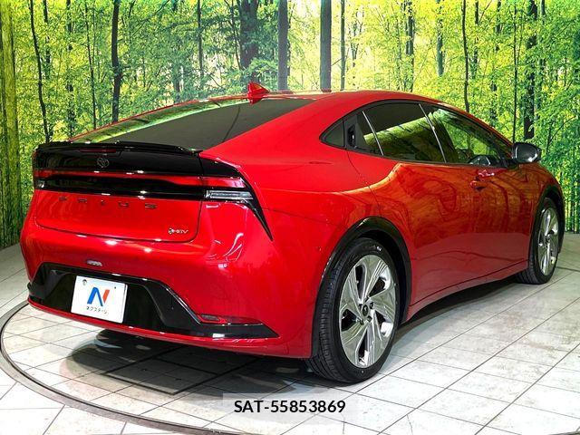 Toyota PRIUS 2025-04 7359405-16