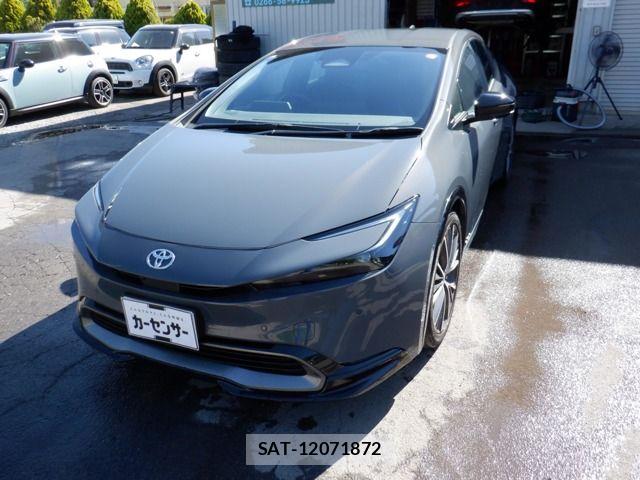 Toyota PRIUS 2023-05 7359404-0