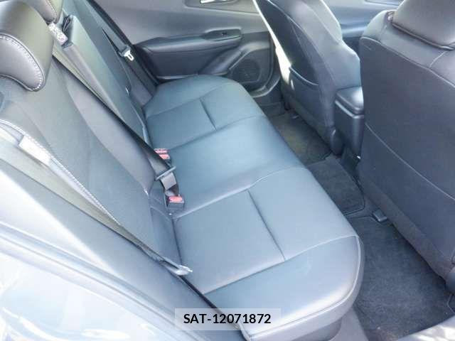 Toyota PRIUS 2023-05 7359404-11
