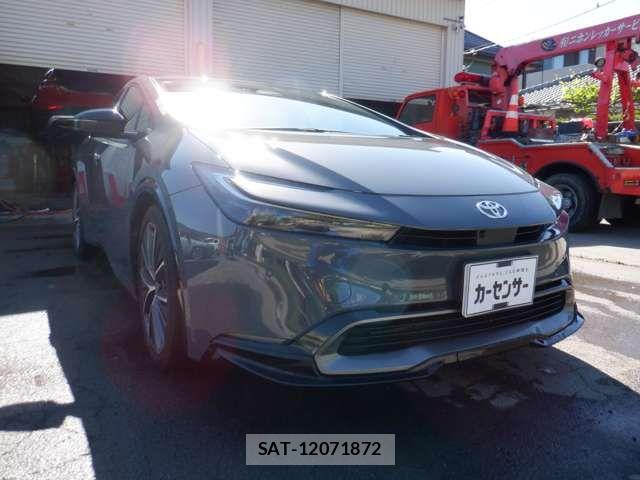Toyota PRIUS 2023-05 7359404-6