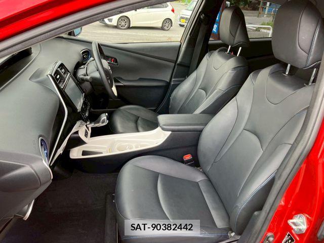 Toyota PRIUS 2016-01 7359413-12