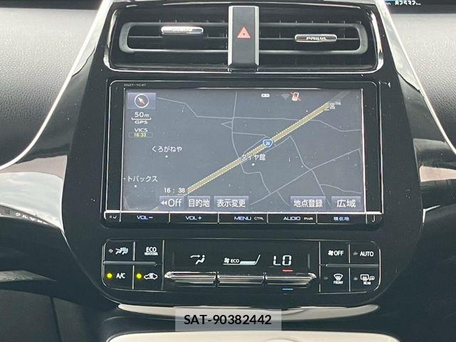 Toyota PRIUS 2016-01 7359413-17