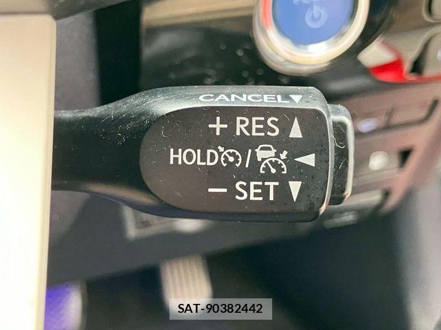 Toyota PRIUS 2016-01 7359413-22