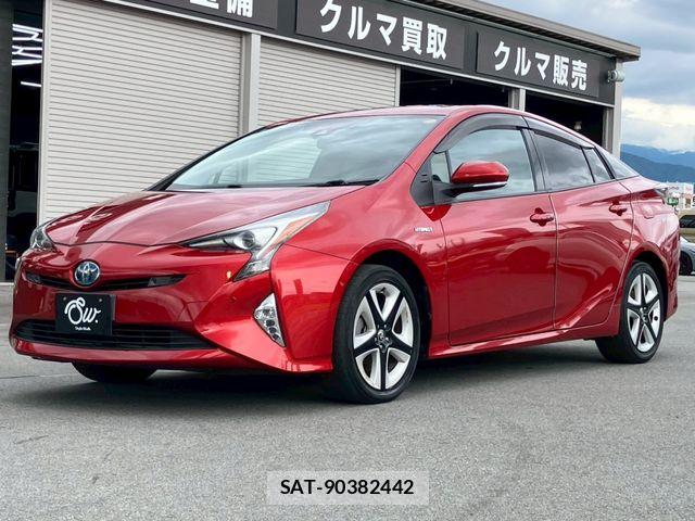 Toyota PRIUS 2016-01 7359413-8