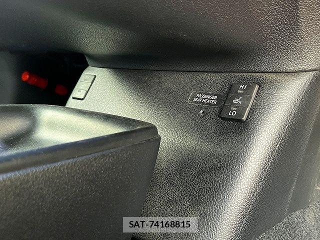 Toyota PRIUS 2016-05 7359409-25