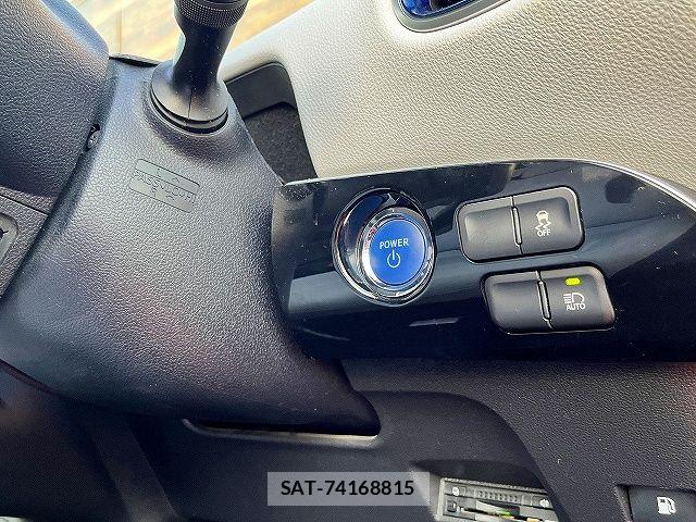Toyota PRIUS 2016-05 7359409-5