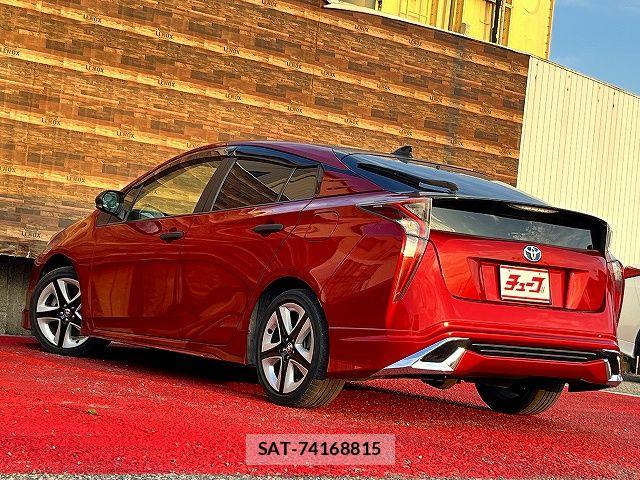 Toyota PRIUS 2016-05 7359409-8