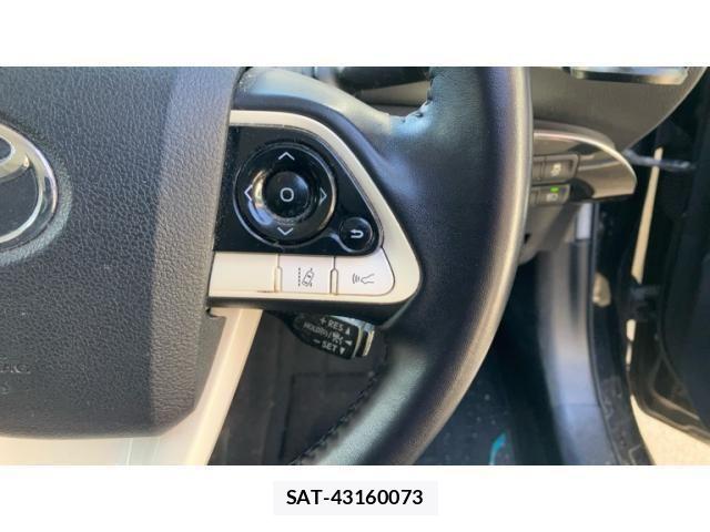 Toyota PRIUS 2018-02 7359406-11