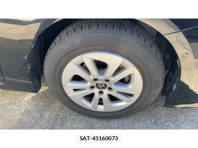 Toyota PRIUS 2018-02 7359406-3
