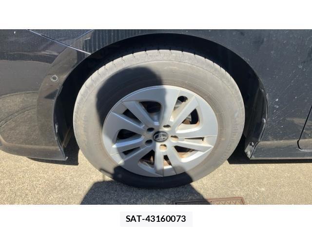 Toyota PRIUS 2018-02 7359406-5