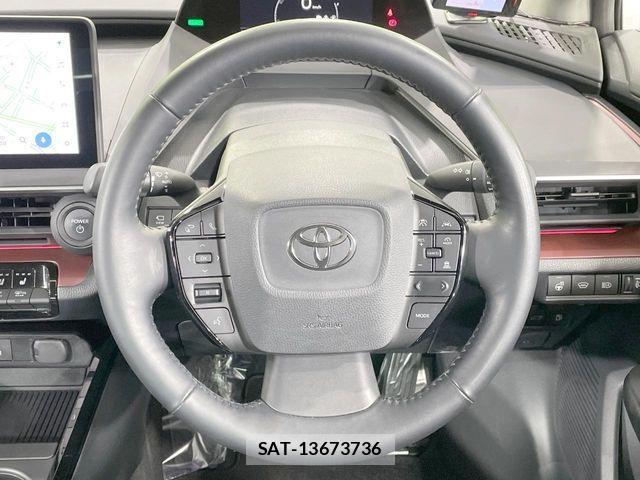 Toyota PRIUS 2023-04 7393678-11
