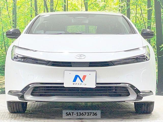 Toyota PRIUS 2023-04 7393678-14