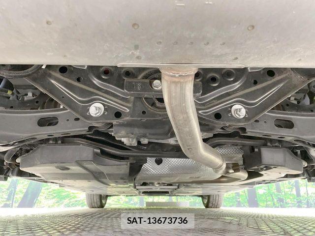 Toyota PRIUS 2023-04 7393678-19