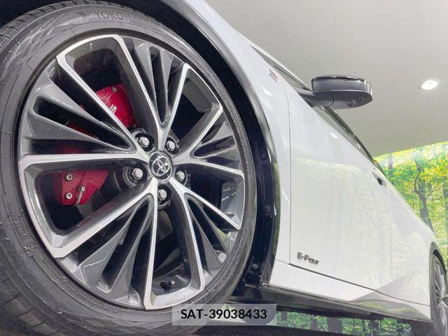 Toyota PRIUS 2023-06 7393674-14