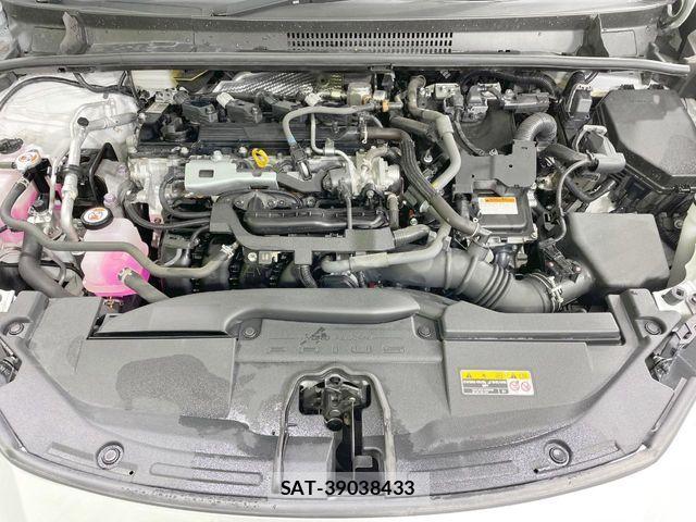 Toyota PRIUS 2023-06 7393674-19