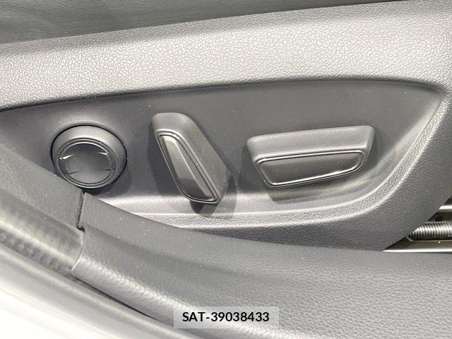 Toyota PRIUS 2023-06 7393674-6