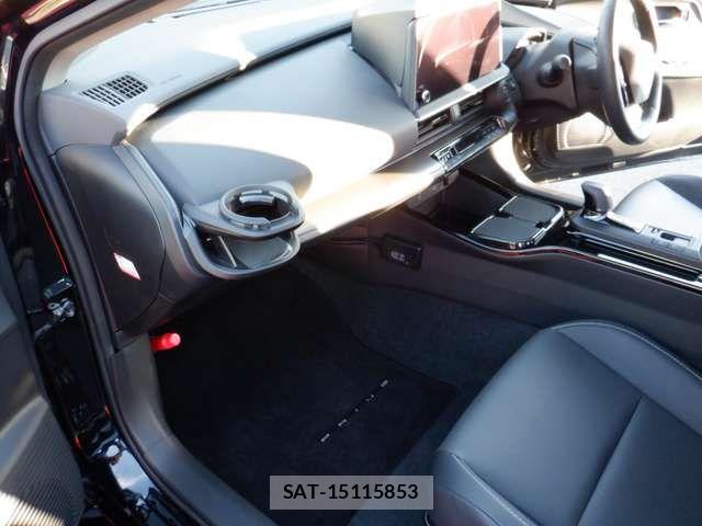 Toyota PRIUS 2023-06 7393673-16