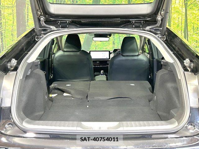Toyota PRIUS 2023-07 7393677-9