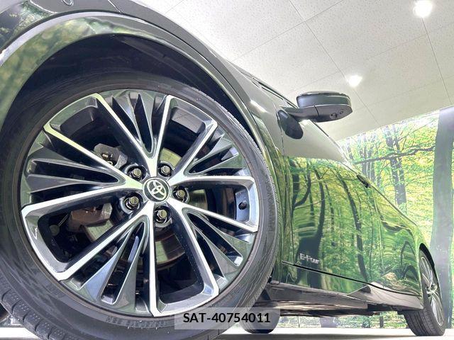 Toyota PRIUS 2023-07 7393677-12