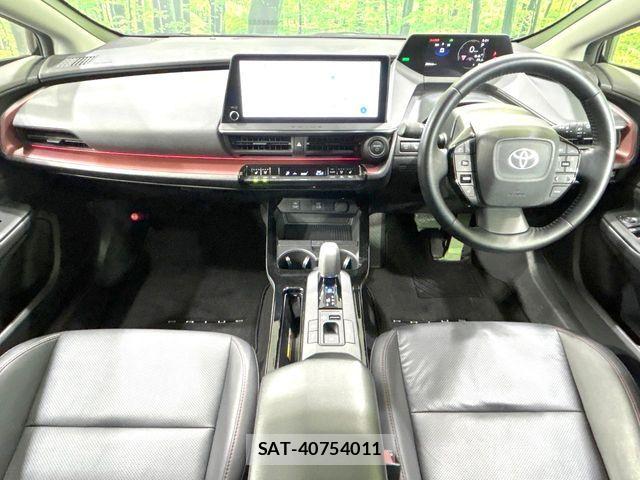 Toyota PRIUS 2023-07 7393677-1