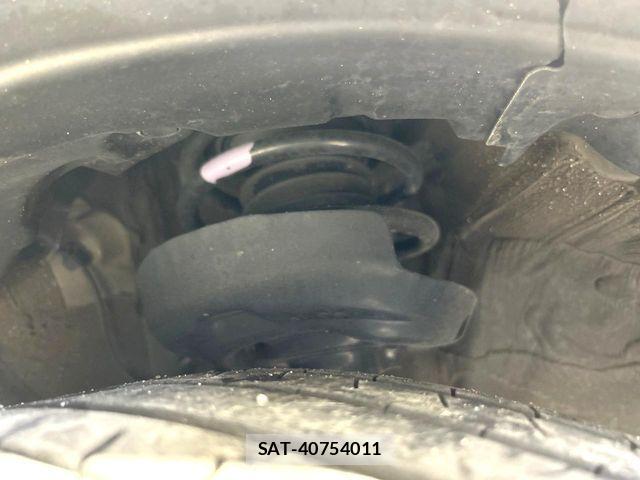 Toyota PRIUS 2023-07 7393677-19