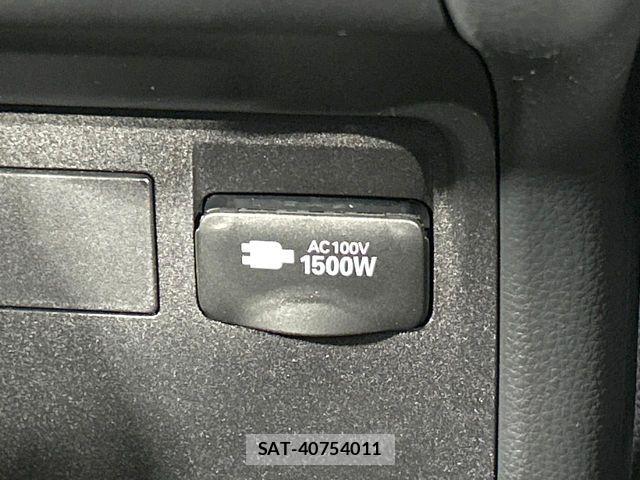 Toyota PRIUS 2023-07 7393677-6