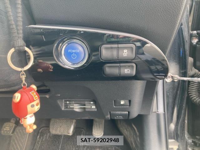Toyota PRIUS 2016-07 7457002-13