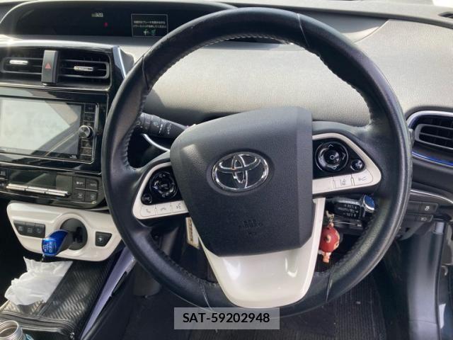 Toyota PRIUS 2016-07 7457002-14