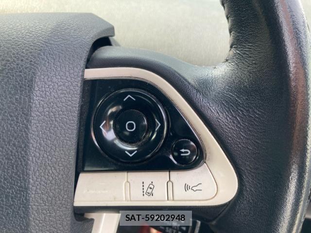 Toyota PRIUS 2016-07 7457002-15