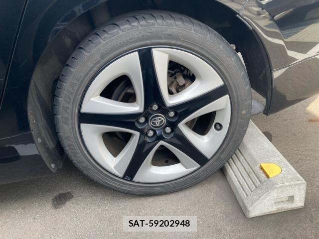 Toyota PRIUS 2016-07 7457002-8