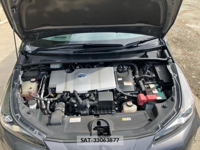 Toyota PRIUS 2019-03 7457003-26