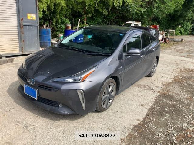 Toyota PRIUS 2019-03 7457003-2