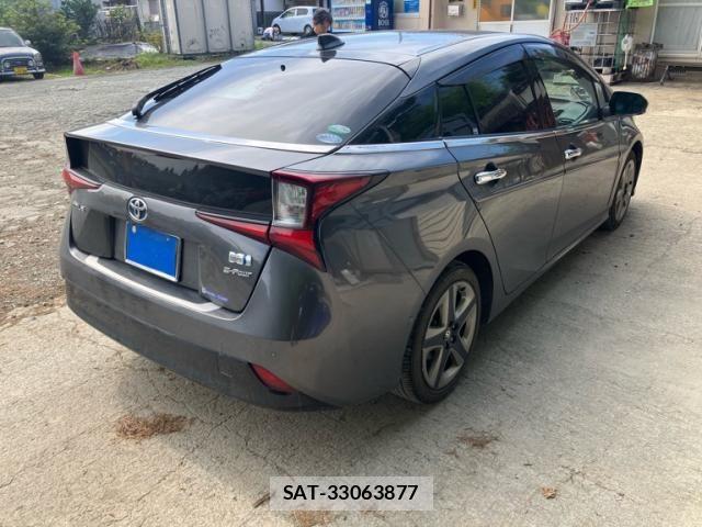 Toyota PRIUS 2019-03 7457003-3
