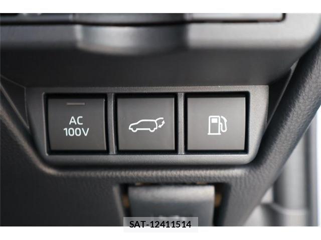 Toyota PRIUS 2024-09 7456996-9