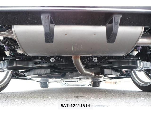 Toyota PRIUS 2024-09 7456996-23