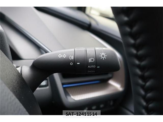 Toyota PRIUS 2024-09 7456996-29