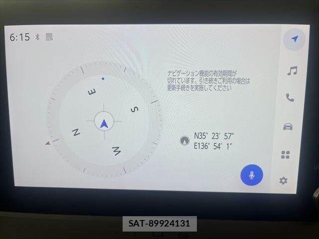 Toyota PRIUS 2023-11 7456999-3