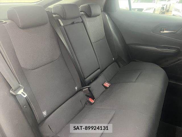 Toyota PRIUS 2023-11 7456999-7
