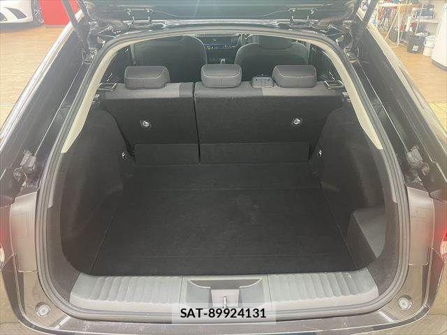 Toyota PRIUS 2023-11 7456999-8