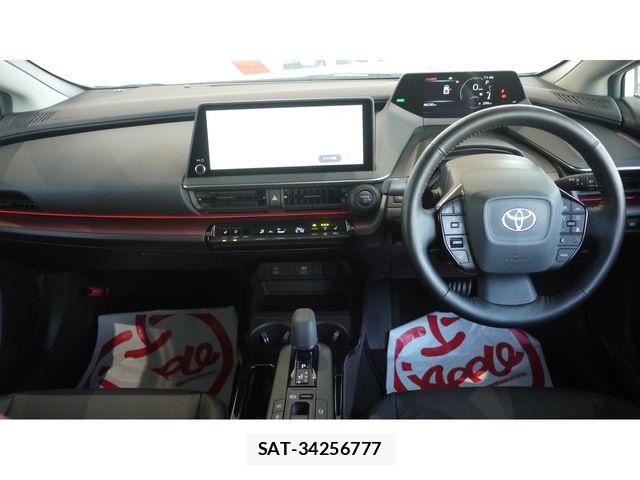 Toyota PRIUS 2023-04 7456997-1