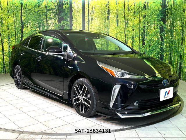 Toyota PRIUS 2019-01 7457001-15