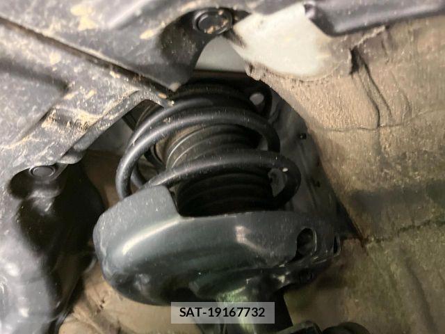 Toyota PRIUS 2020-10 7502364-19