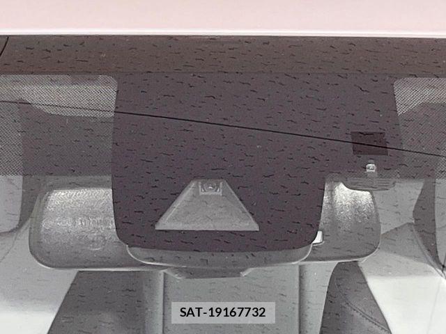 Toyota PRIUS 2020-10 7502364-3