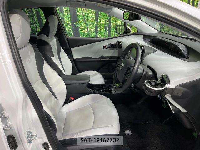 Toyota PRIUS 2020-10 7502364-7
