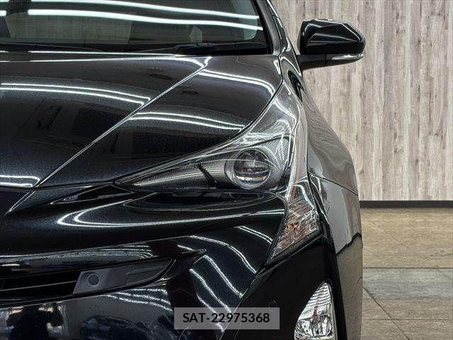Toyota PRIUS 2017-12 7502367-20