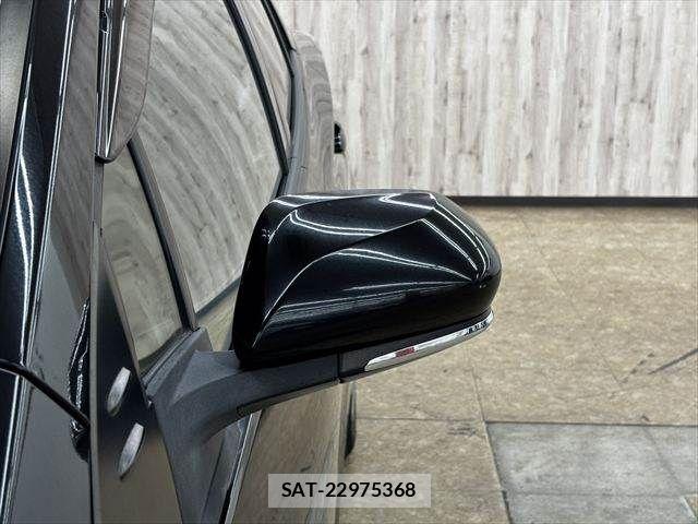 Toyota PRIUS 2017-12 7502367-24