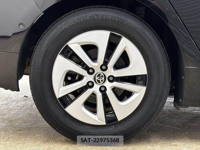 Toyota PRIUS 2017-12 7502367-26